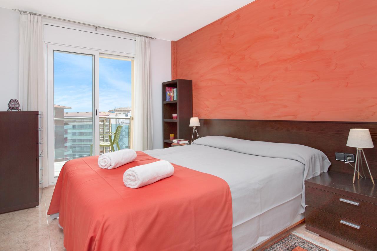 Europa Square Apartment Santa Susanna Eksteriør bilde