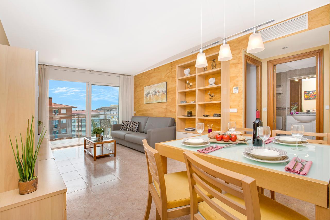 Europa Square Apartment Santa Susanna Eksteriør bilde